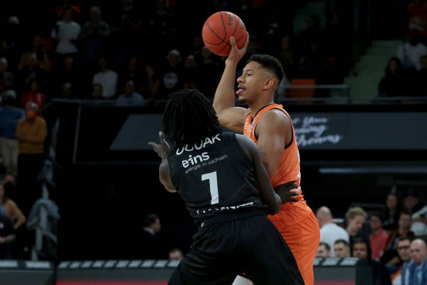 竞争阶段 竞争阶段