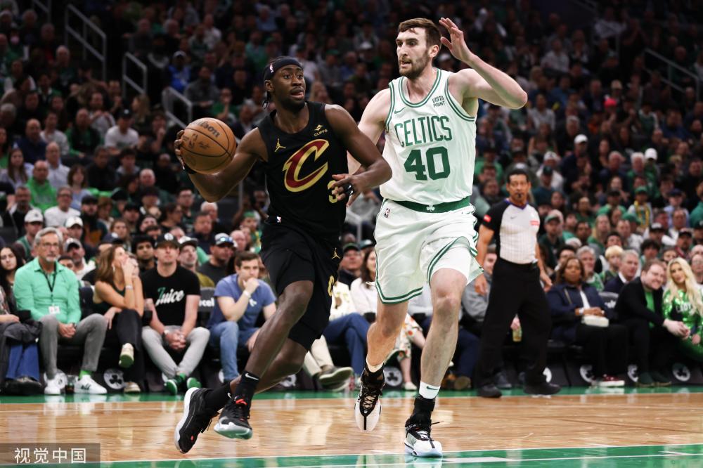 队扳平比分 队扳平比分