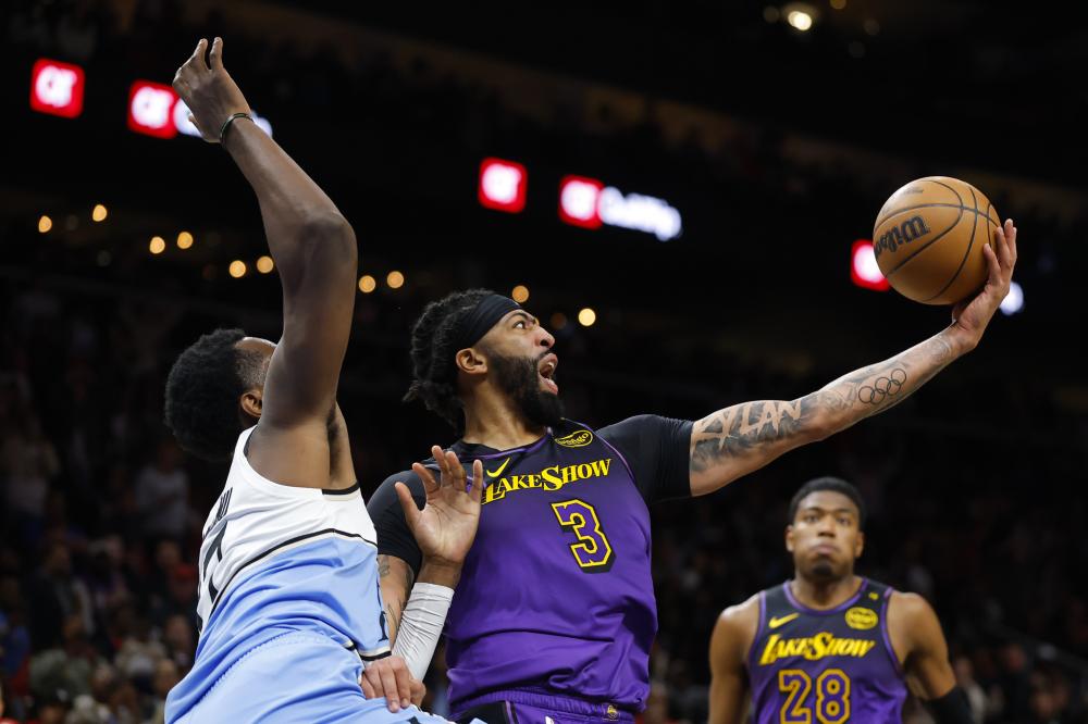 层与教练们 层与教练们