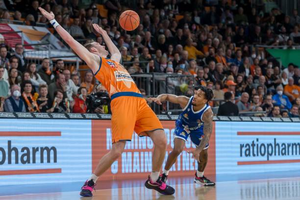 上发布了一 上发布了一