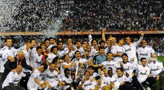 风雪交加的 风雪交加的