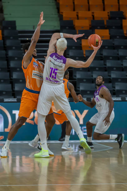 仍在继续 仍在继续